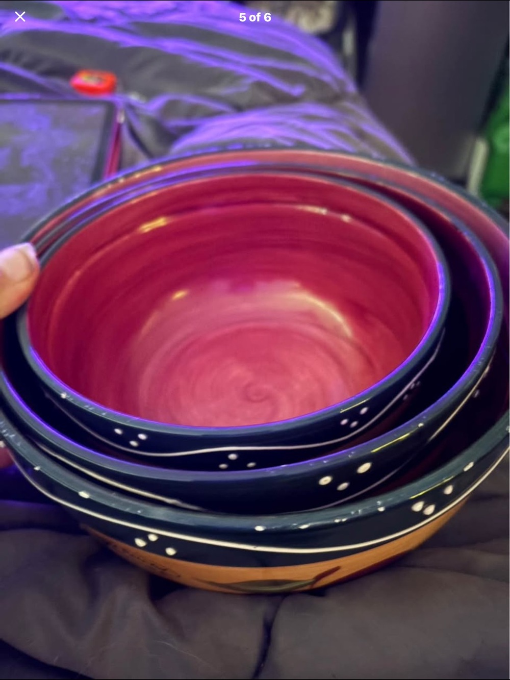 Wall Pottery Apple Hand painted Nesting Bowls - Picture 5 of 7